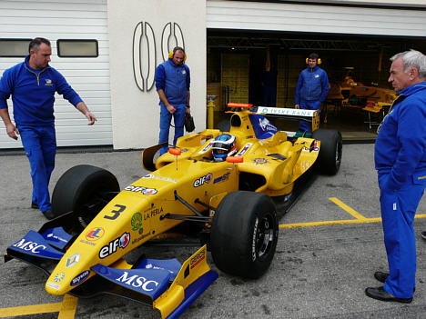 Klar til første stint. Til højre grundlæggeren og ejeren af Draco Racing, Adriano Morini.